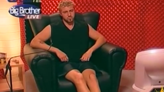 Неприлични предложения от Big brother