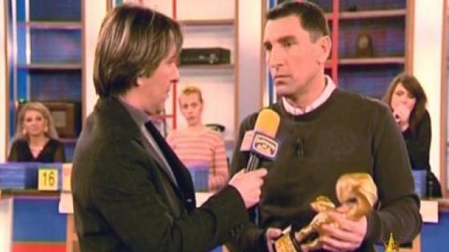 Златен скункс за Румен Луканов