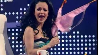 Поп-фолк величия и Вучков