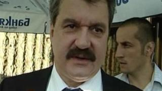 ”Батков клъвна на лайно”