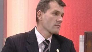 Боян Расате извън клетката