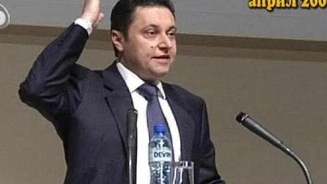 Яне Янев за себе си и другите