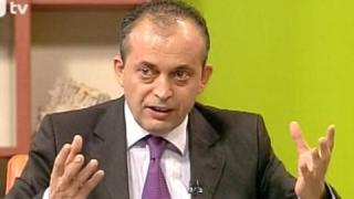 Доган бил следен още детската градина