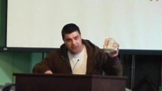 Камъните падат