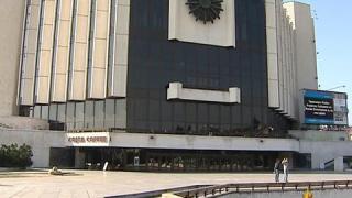 Разруха около НДК 3