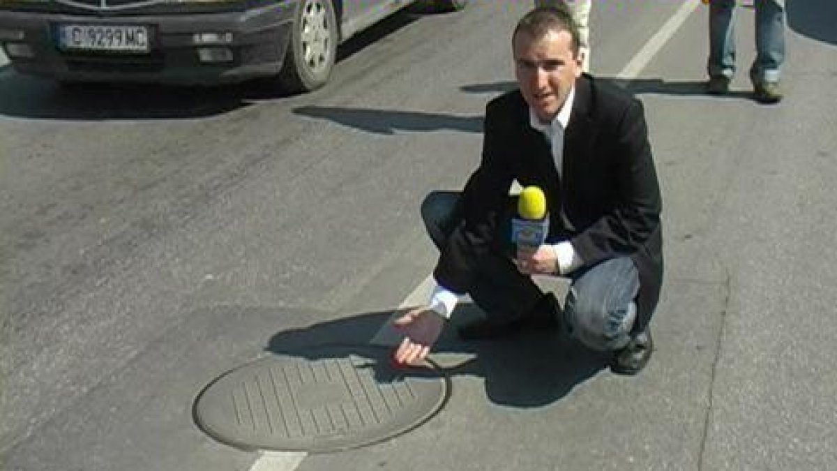 вторник, 27 април 2010 г., 23:30 - Тази вечер в ”Господари на ефира”