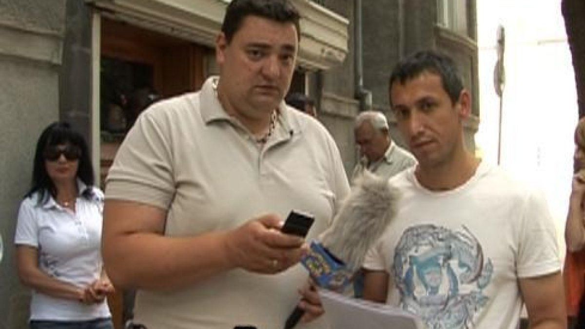 петък, 18 юни 2010 г., 23:30 - Тази вечер в ”Господари на ефира”