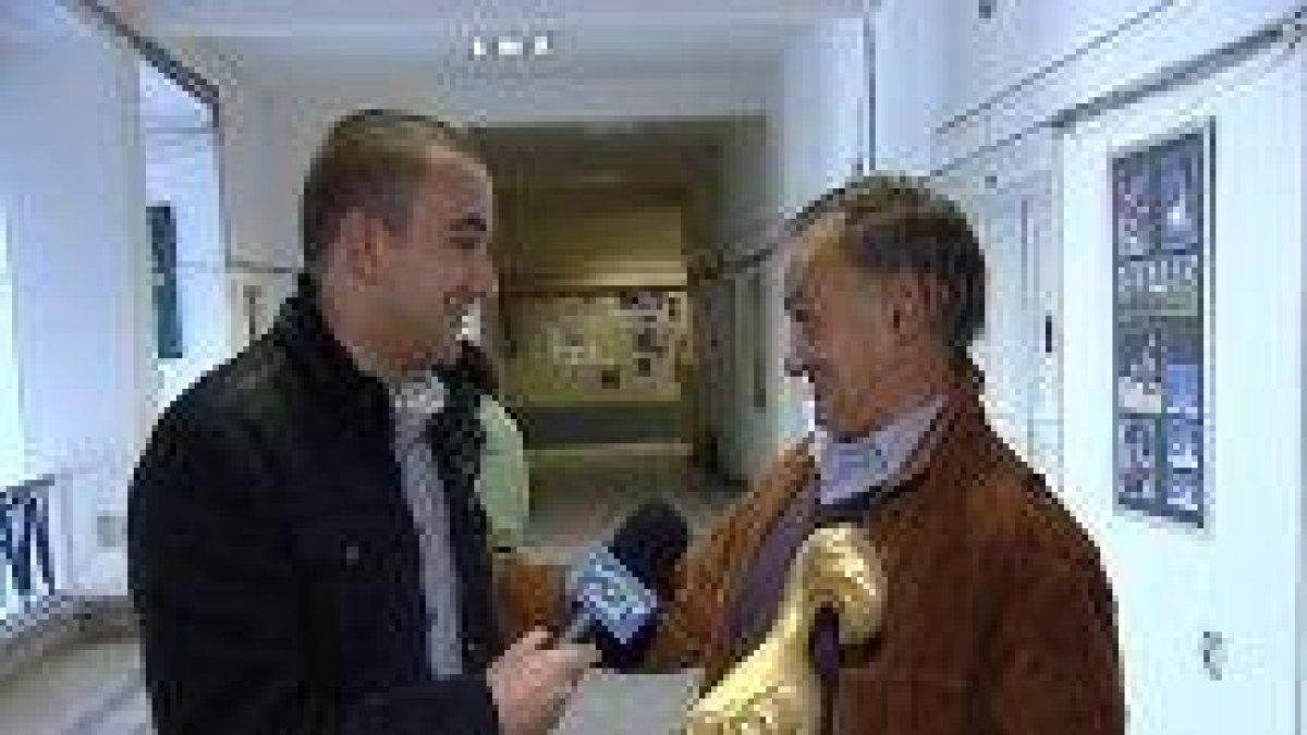 "ЗЛАТЕН СКУНКС" ЗА ФЕДЕРАЦИЯТА ПО ВДИГАНЕ НА ТЕЖЕСТИ