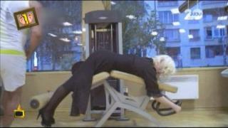 ГЛЕДАМ И НЕ ВЯРВАМ НА УШИТЕ СИ - 239