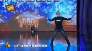 ГЛЕДАМ И НЕ ВЯРВАМ НА УШИТЕ СИ - 252