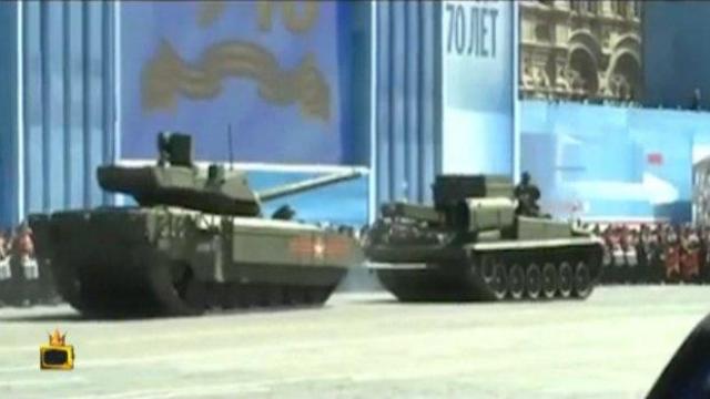 Руската армия в решителна схватка… с военната си техника