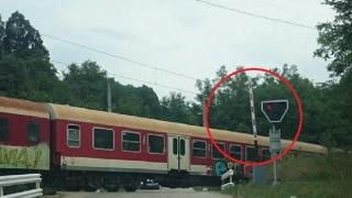 Железопътен прелез застрашава животи
