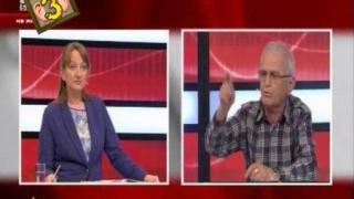 Човек от Атака иска да ошамари опонент