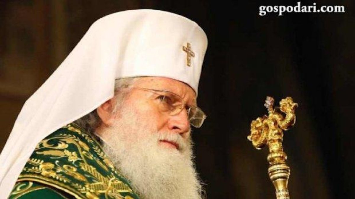 Патриарх Неофит: Не трябва да допускаме повече бежанци