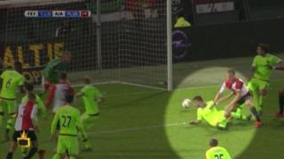 ИзСпортен свят: Футболисти се радват, сумисти се надбягват