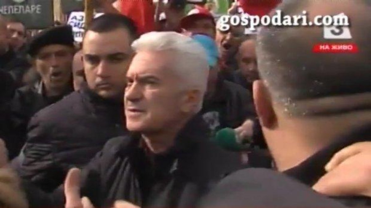 Волен Сидеров арестуван, обяви гладна стачка