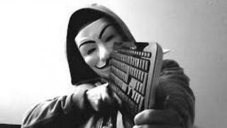 Анонимните твърдят, че са хакнали 5500 профила на ислямисти