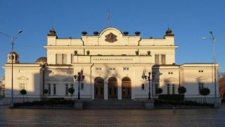 Чиновниците с електромобили за 1 млн. лева