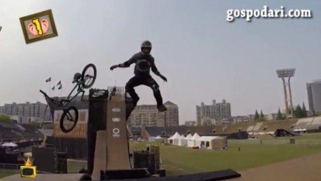 Уникални номера с колела от цял свят