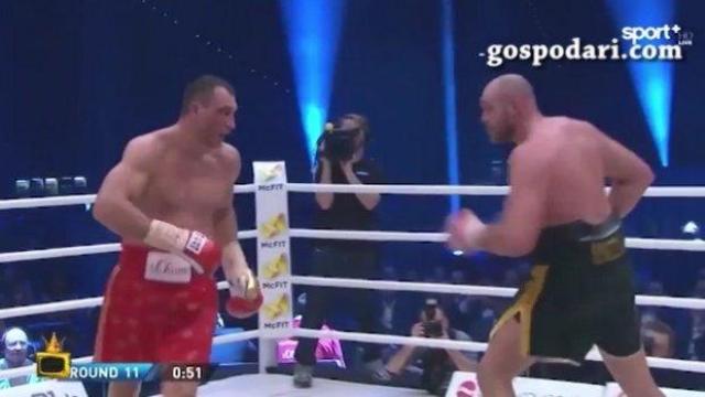 Тайсън Фюри си пее след победата над Кличко