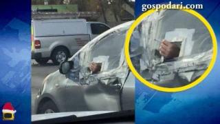 Зуека и Рачков показват най-смешните начини да се предпазим от студа