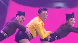PSY показва нечовешки танцови умения в чорапогащи