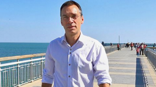 Стотици ученици искат ваканция от кмет, писали му във Фейсбук