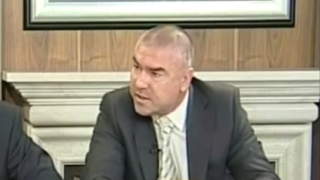 Дизел за 1,49 лв. щял да продава Марешки, ако е вносител