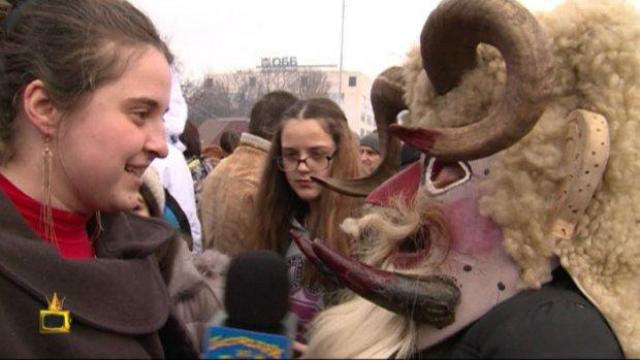 Пополина Вокс гони духове в Перник