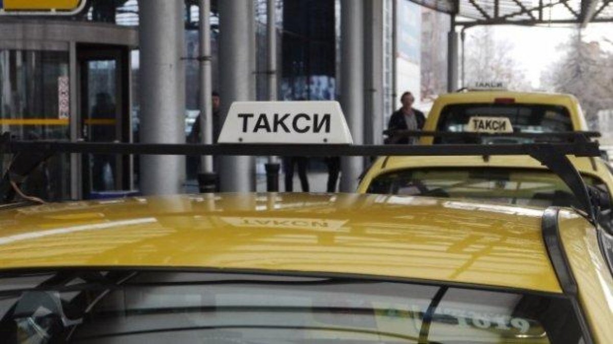 След сигнал на Господарите: Глобяват такситата копърки с 50 000 лв.