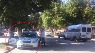 Полицаи спират неправилно, но контролират движението (СНИМКИ)