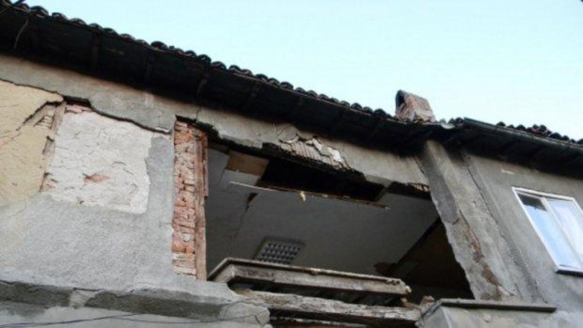 Паметник на културата се срути във Велико Търново