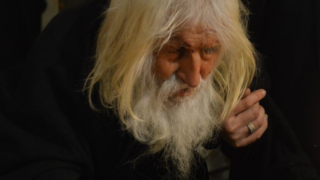 Дядо Добри става на 102 години днес