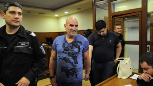 Ценко Чоков на кметска заплата и в ареста, не могат да го уволнят