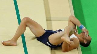 Гимнастик счупи крак на Олимпиадата в Рио (ВИДЕО 18+)