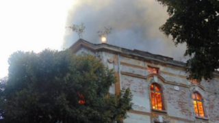 Прократурата намери обвиняем за палежа на Тютюневите складове в Пловдив
