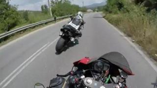 Мотористи се похвалиха с видео, че могат да нарушават закона и да създават опасни ситуации
