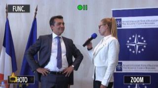 Господарите показват истините, изречени от френския посланик