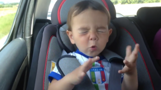 Когато вдъхновението те хване на пътя (ВИДЕО)