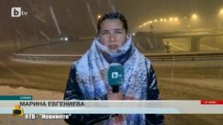 Зимата хапе репортери и синоптици