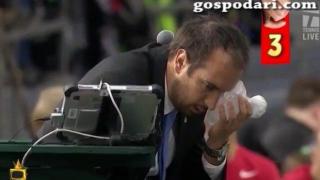 Тенисист прави най-голямата глупост по време на мач