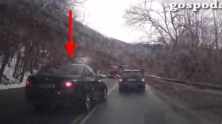 Шофьор от Враца едва не предизвиква катастрофа с нагло поведение на пътя