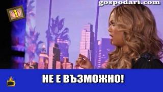 Талантлива кокошка свири на пиано любима американска песен