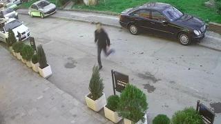 МРВ моли граждани да разпознаят крадец на телефон
