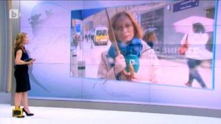 Репортерка се бори в ефир със силен вятър