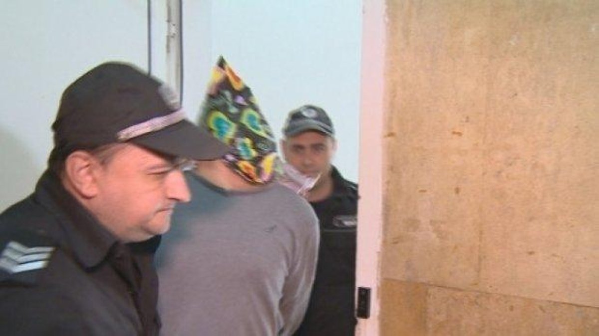 Нападателят на лекарката от "Шейново" не иска да съдейства на разследващите