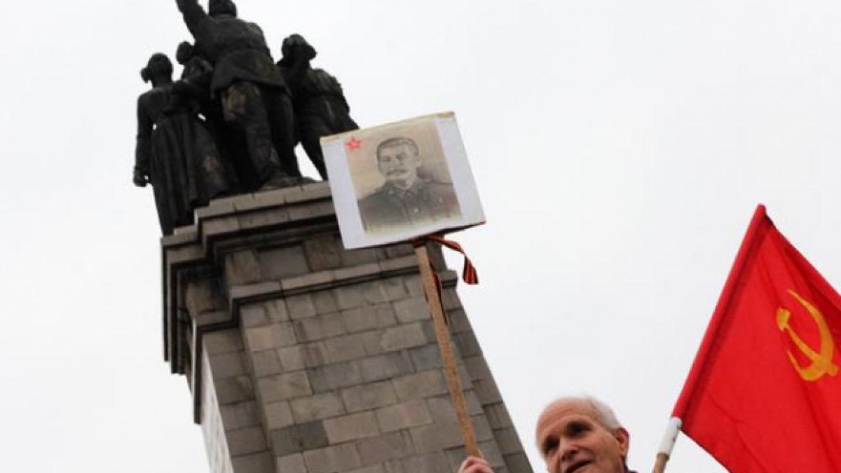 Как беше създаден митът за "двойната освободителка" Русия?