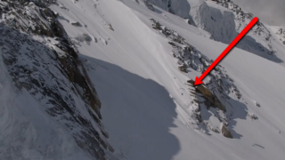 Момче изпреварва лавина (видео)