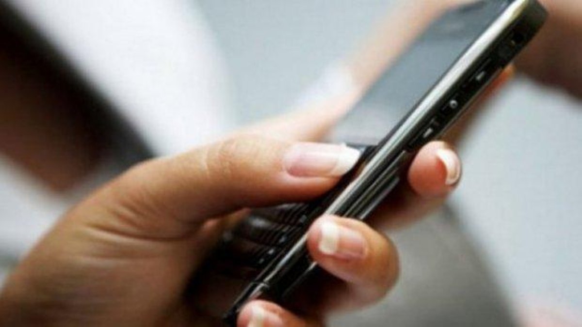 Уволнената директорка на градина в София показа sms-и за прием на деца по втория начин