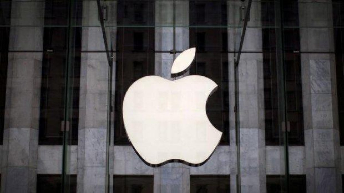 Всички продукти на Apple са уязвими заради бъг в чиповете на Intel